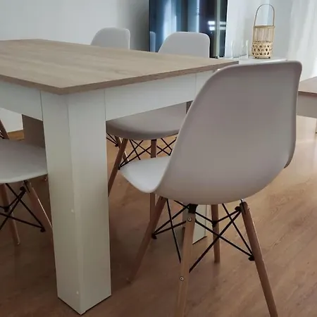 Apartment Superbe Pres De La Plage! *